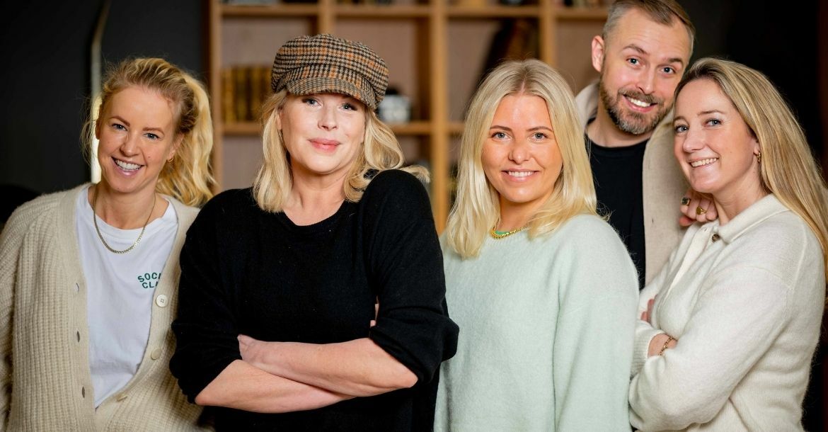 NEW VENTURES: F.v. Hillevi Forsman, Anne-Kat. Hærland, Tuva Lem, Lasse Engeland and Tonje Løw Hansen will together take Aller Social Club to new heights.
