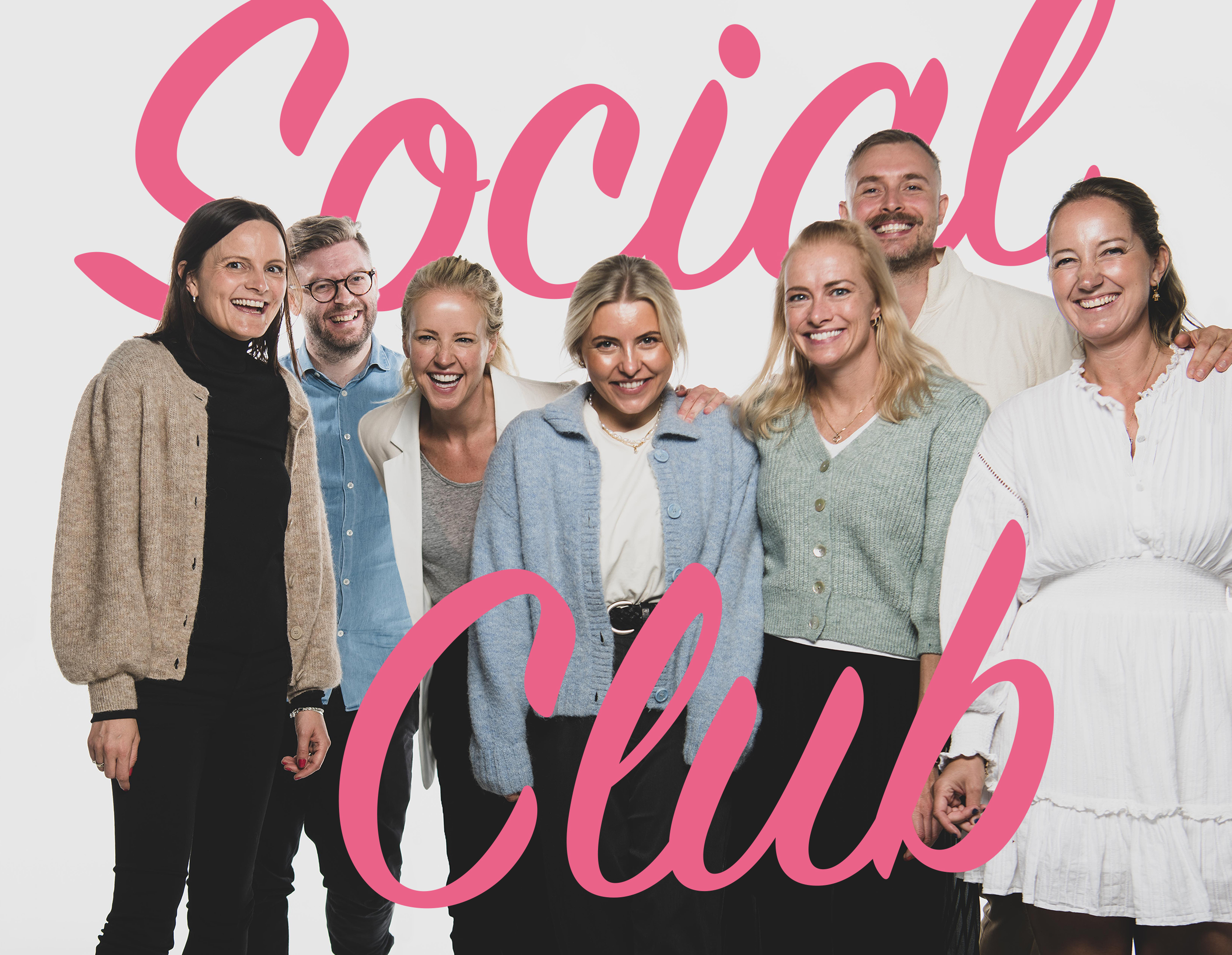 Creating a club atmosphere in the media house: (from left) Line Skaar, Petter Leknes, Hillevi Forsman, Tuva Lem, Ine Finstad, Lasse England and Tonje Løw Hansen. Photo: Thomas Rasmus Skaug