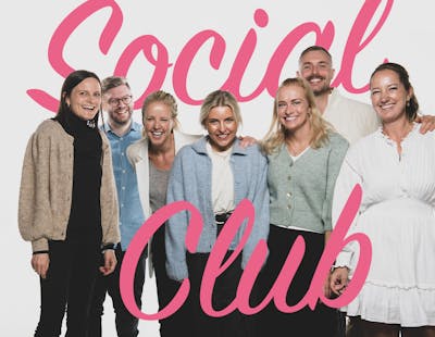 Skal skape klubbstemning i mediehuset: (f.v) Line Skaar, Petter Leknes, Hillevi Forsman, Tuva Lem, Ine Finstad, Lasse England og Tonje Løw Hansen. Foto: Thomas Rasmus Skaug